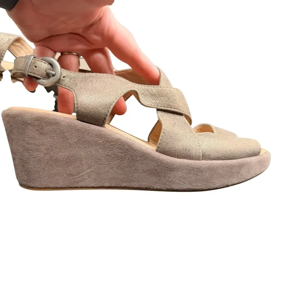 Johnston & Murphy Wedge Sandals Size 10M Taupe Suede Platform